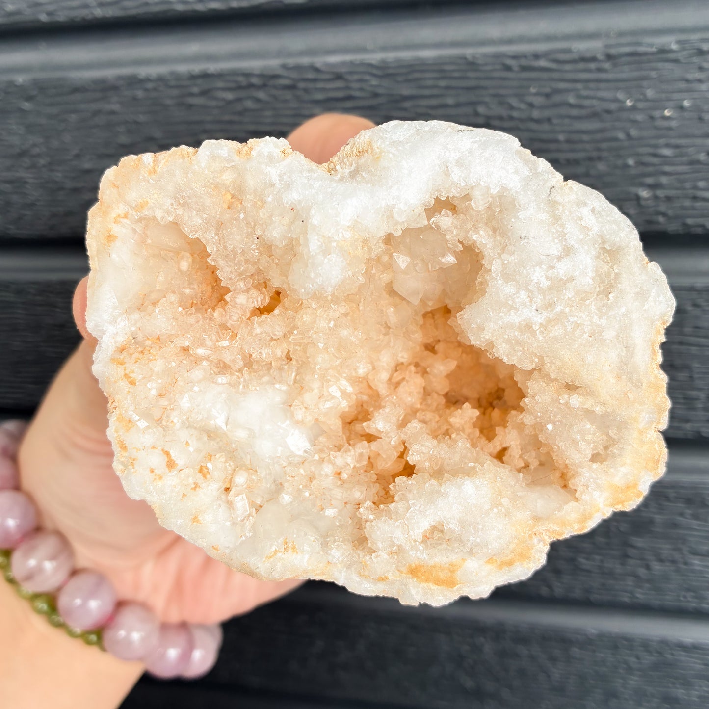 CRAZY SALE: Quartz Geode
