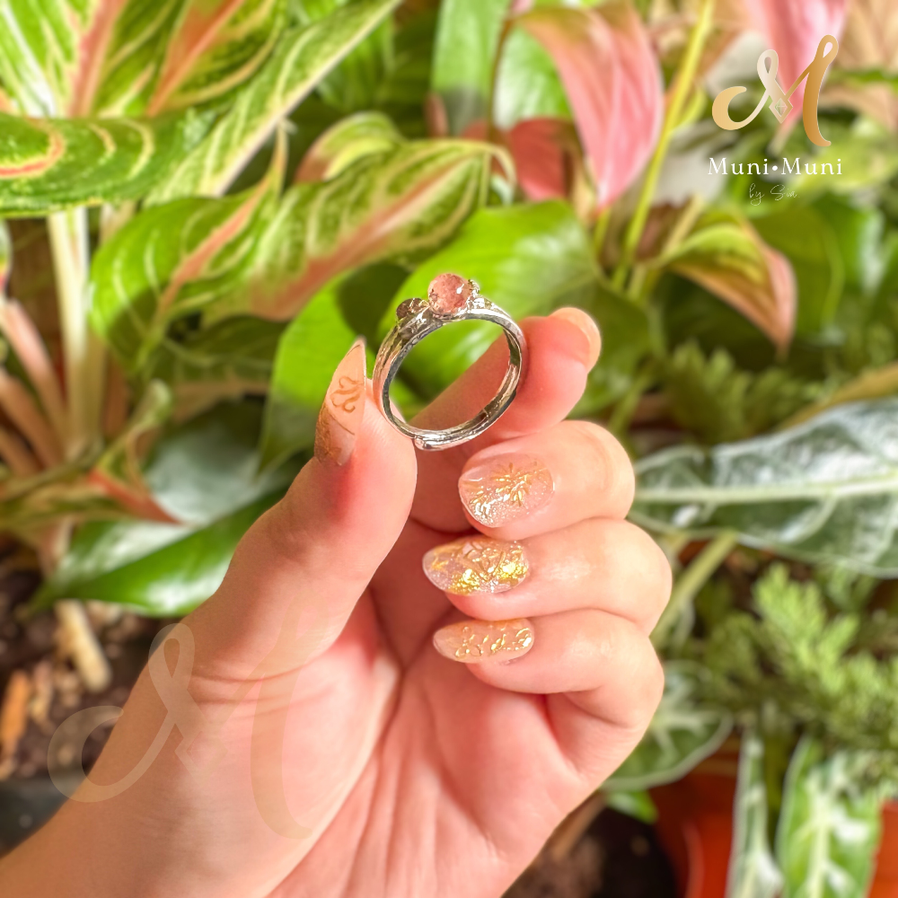 Strawberry Quartz Stud with Dragonfly Design in Silver-Plated Ring