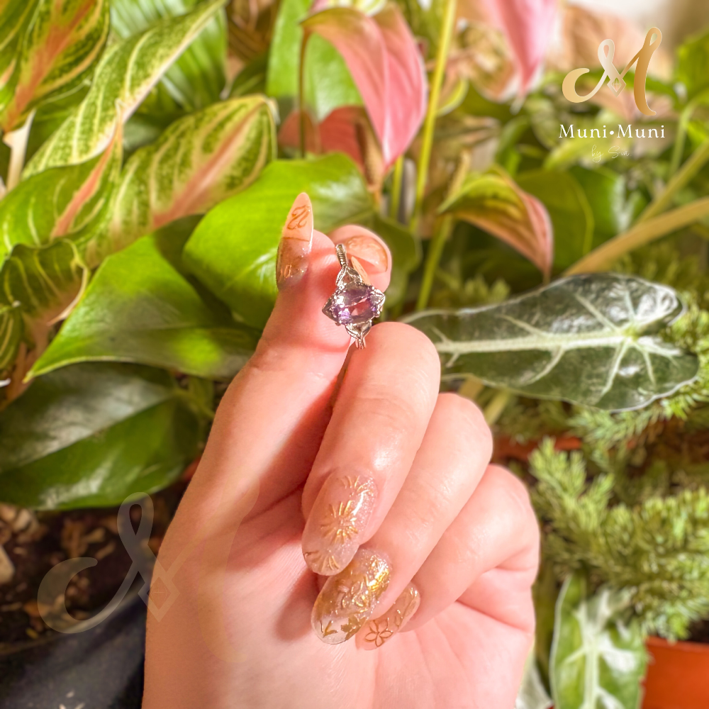 Amethyst Diamond-Cut in Silver Plated Ring