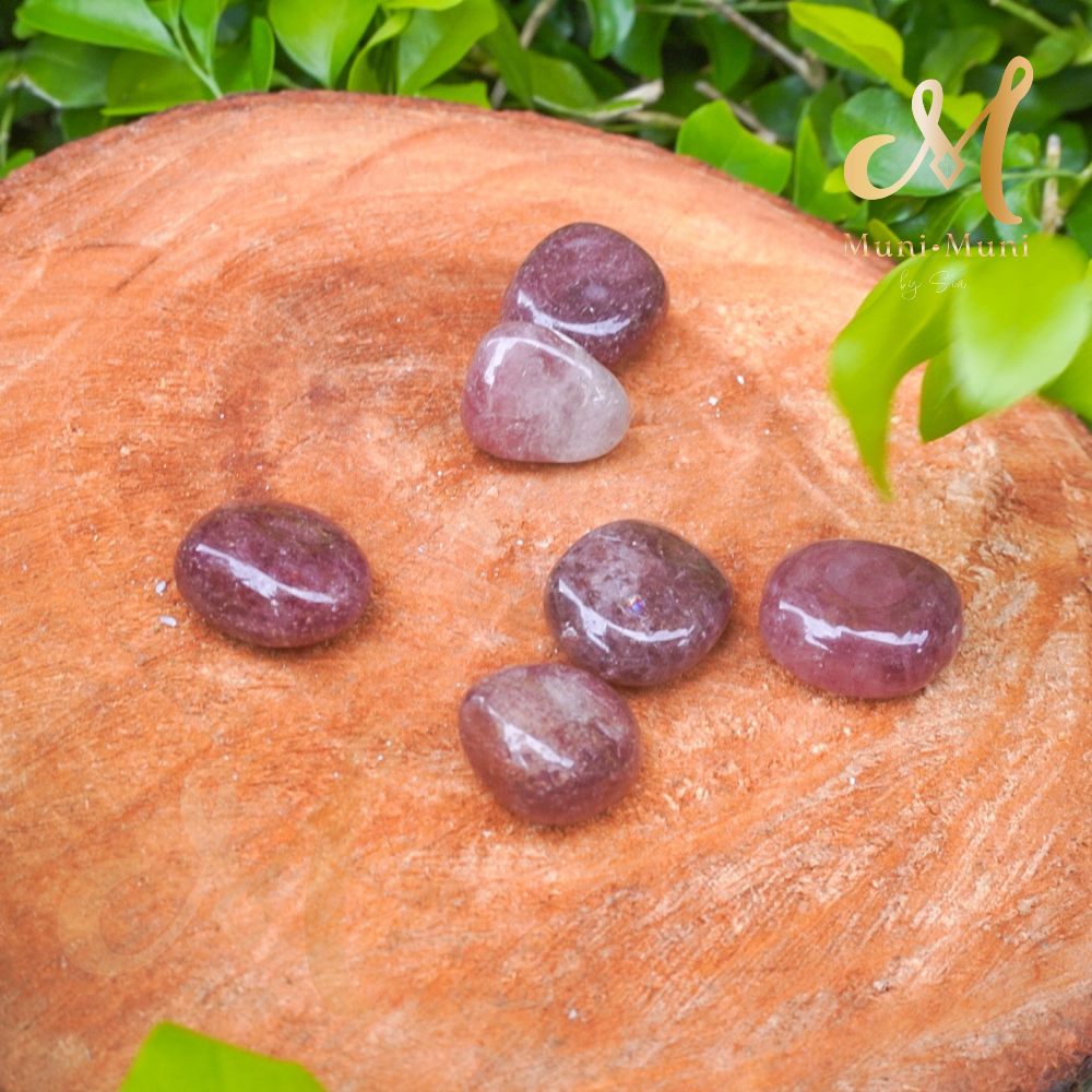 Strawberry Quartz Tumbled Crystal