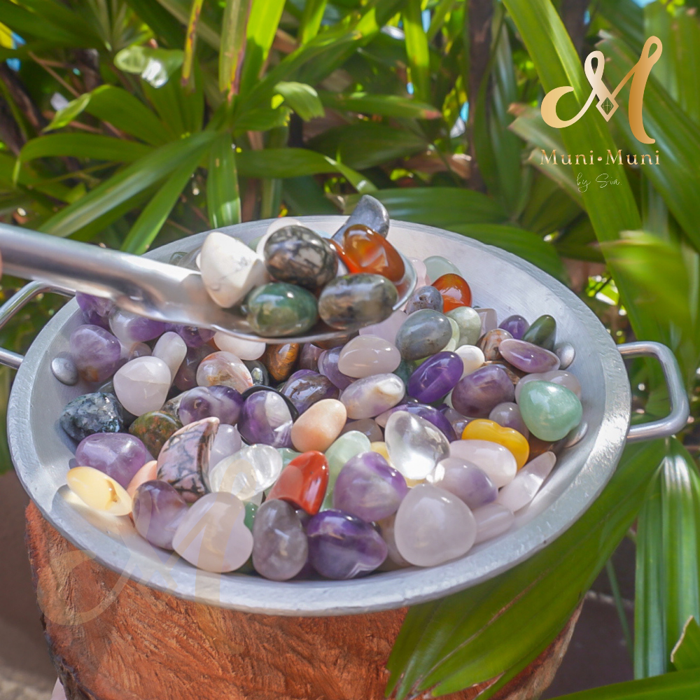 Mini Moons and Chunky Hearts Crystal Scoop