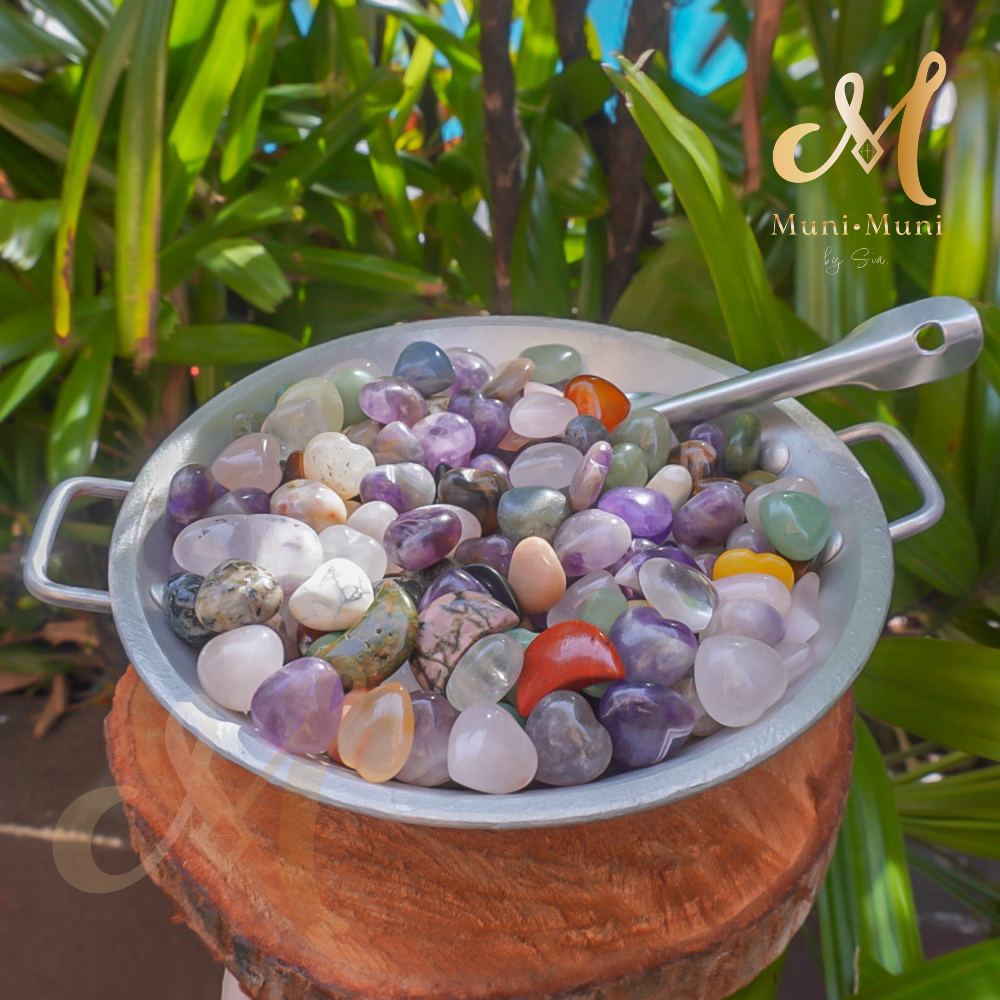 Mini Moons and Chunky Hearts Crystal Scoop