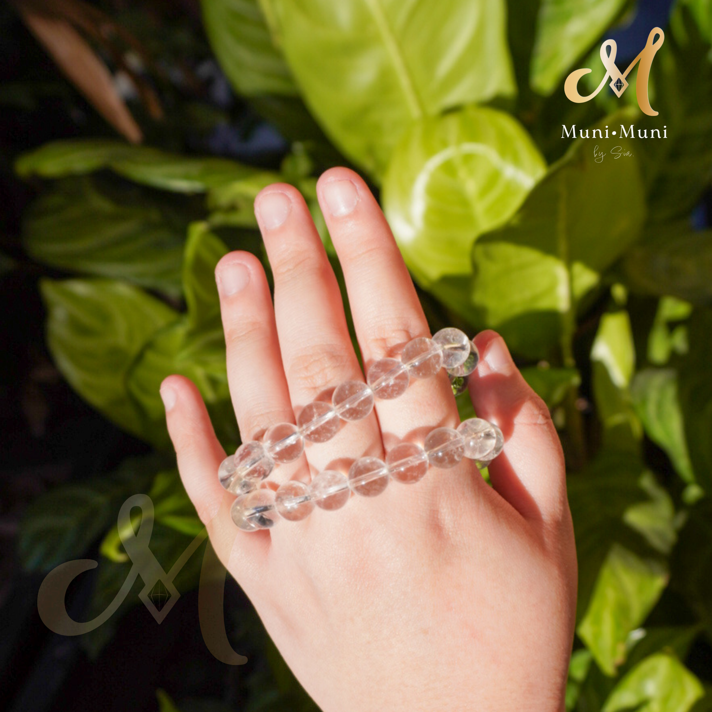Clear Quartz: Top Quality 10mm Bracelet