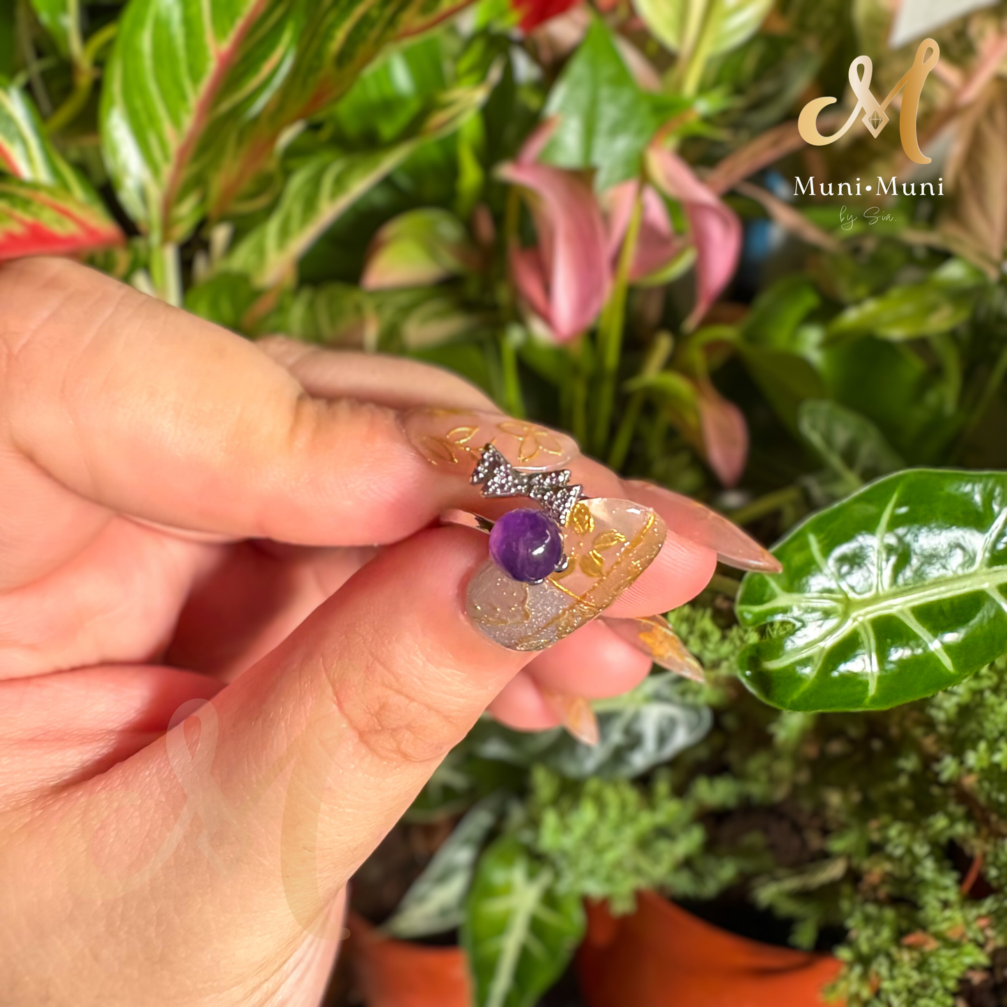 Amethyst Bow-Style in Silver-Plated Ring