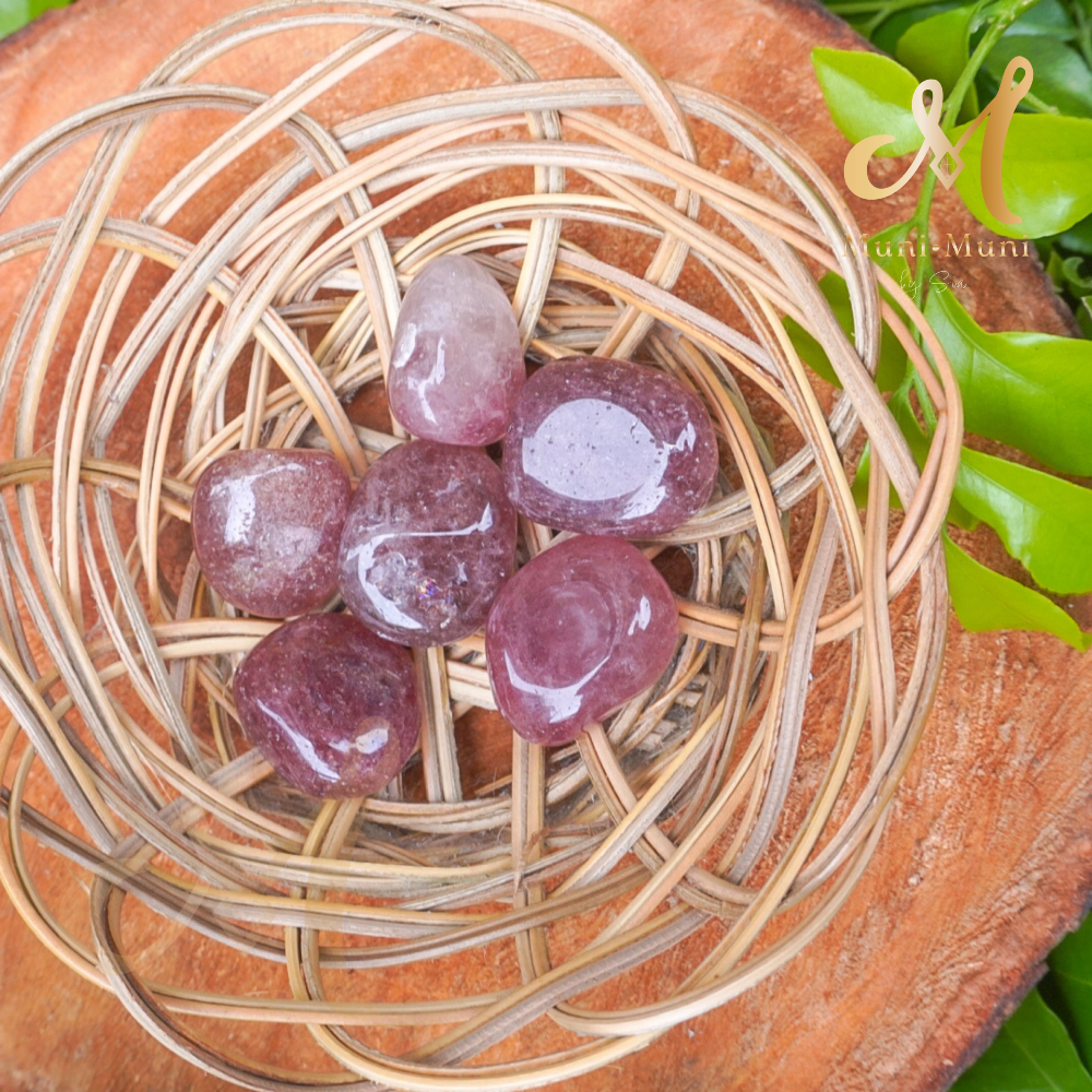 Strawberry Quartz Tumbled Crystal