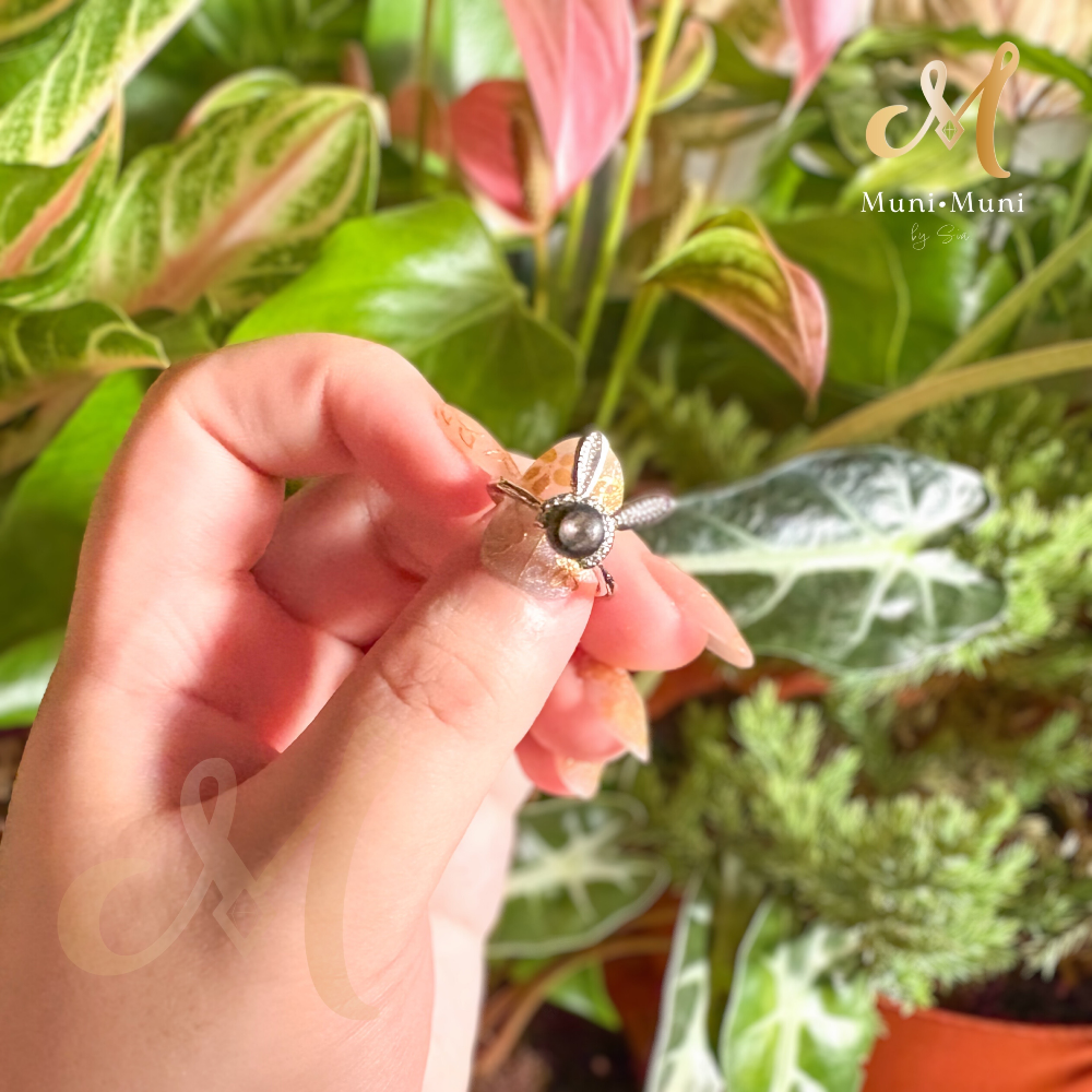 Silver Sheen Obsidian Bunny Style in Silver-Plated Ring