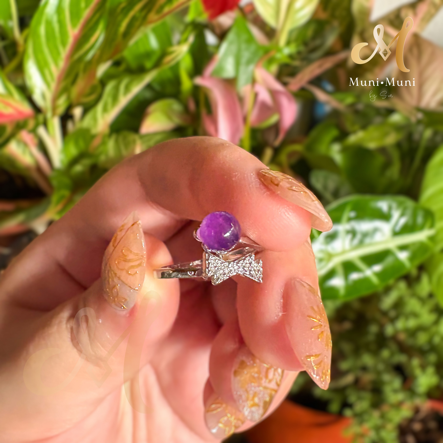 Amethyst Bow-Style in Silver-Plated Ring