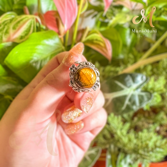 Tiger’s Eye Round Cut Floral Vintage Style in Silver Plated Ring