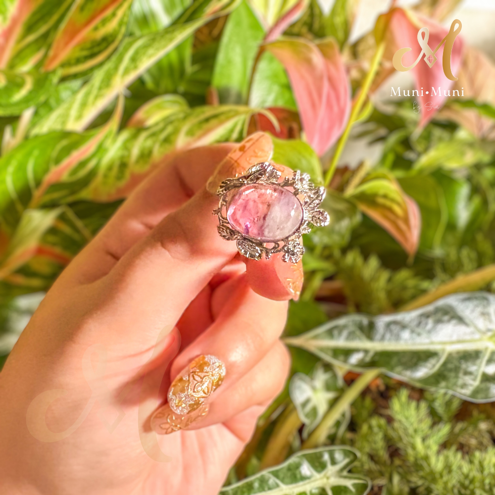 Icy Amethyst Big Oval Cut Floral Style in Silver-Plated Ring