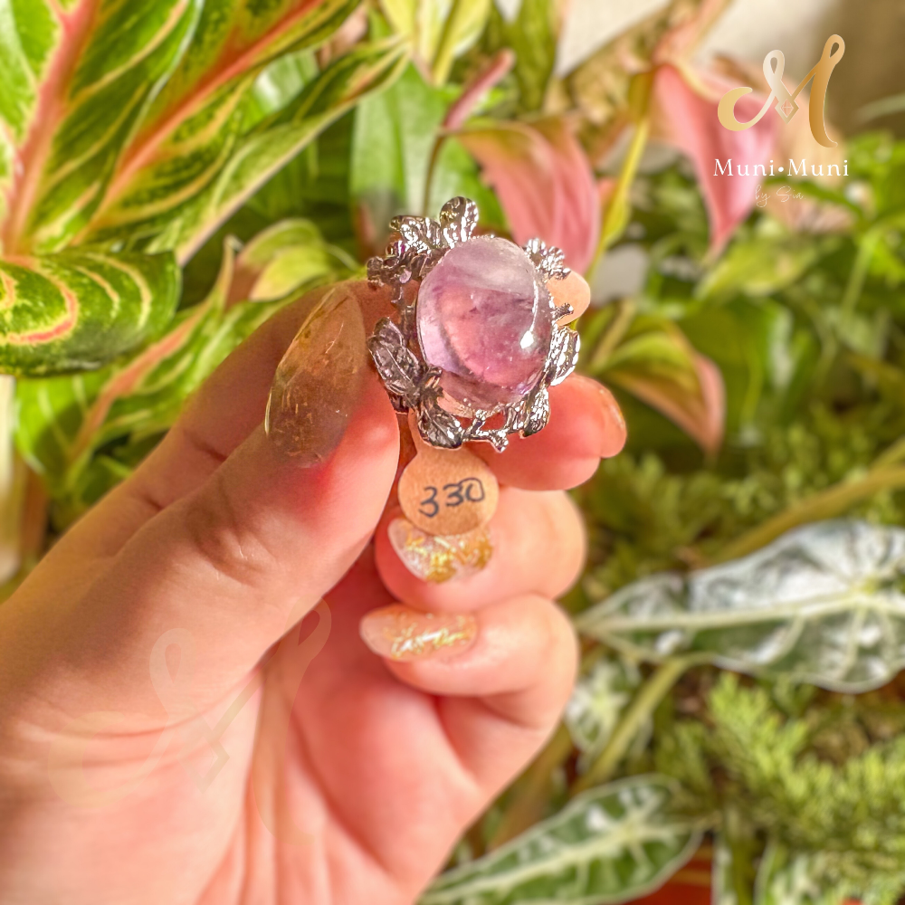Icy Amethyst Big Oval Cut Floral Style in Silver-Plated Ring