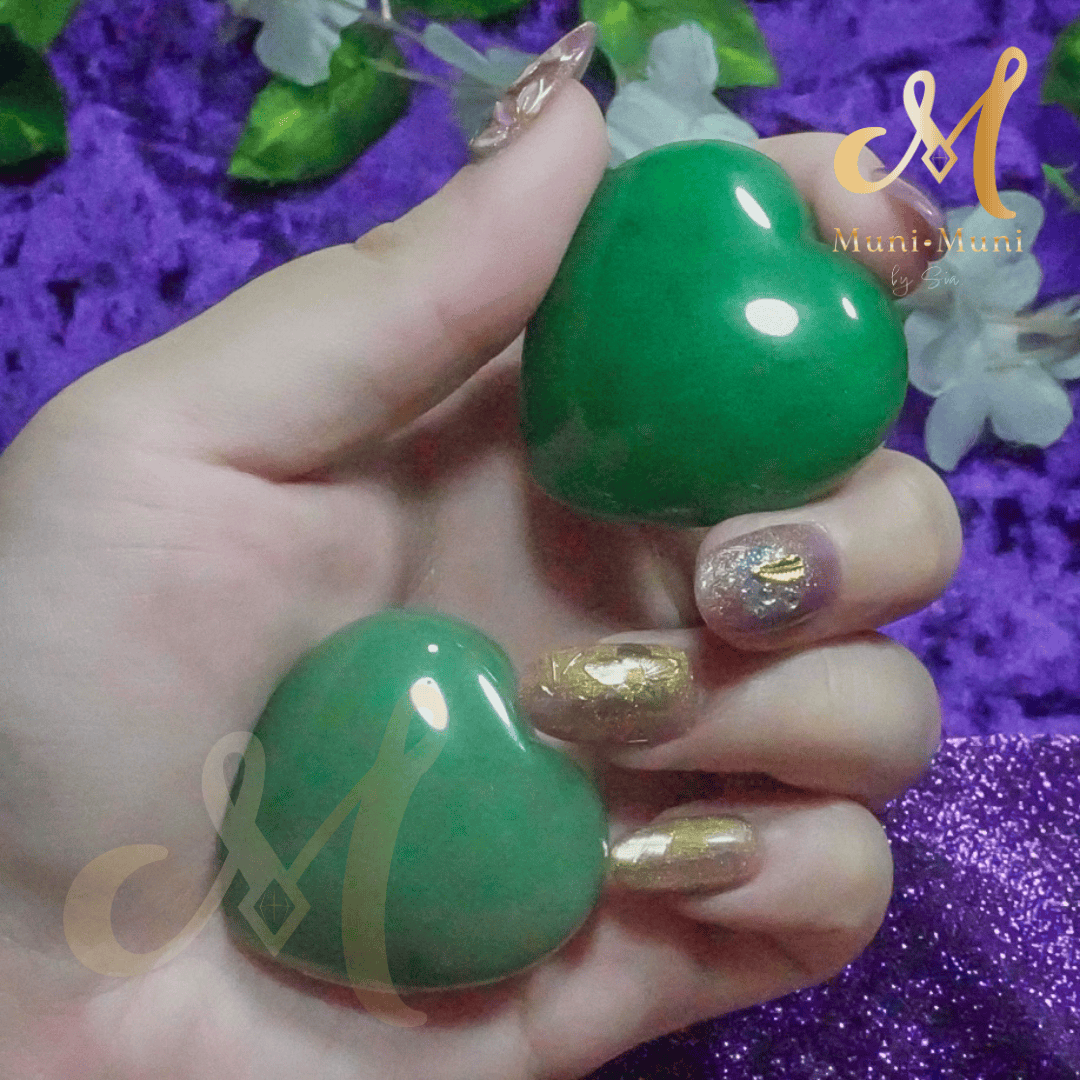 Green Aventurine Natural Crystal Heart Palm Stone