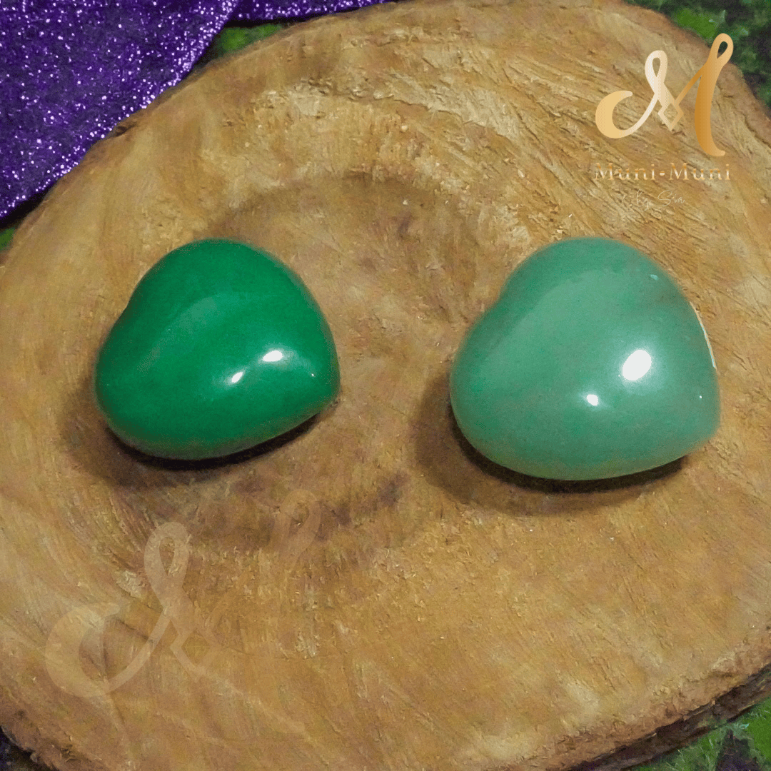 Green Aventurine Natural Crystal Heart Palm Stone