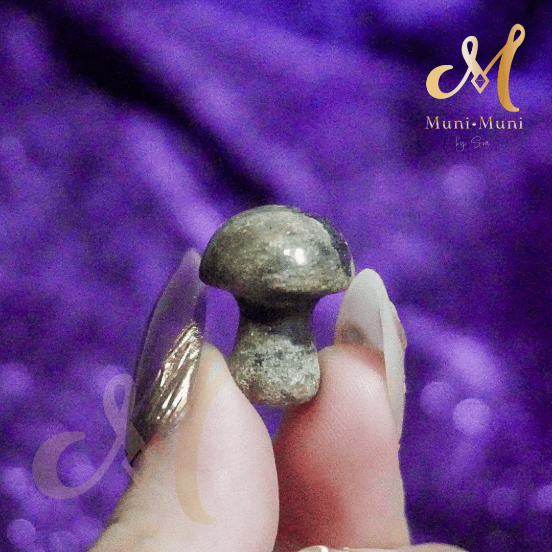 Mini Mushroom Natural Crystal Carvings