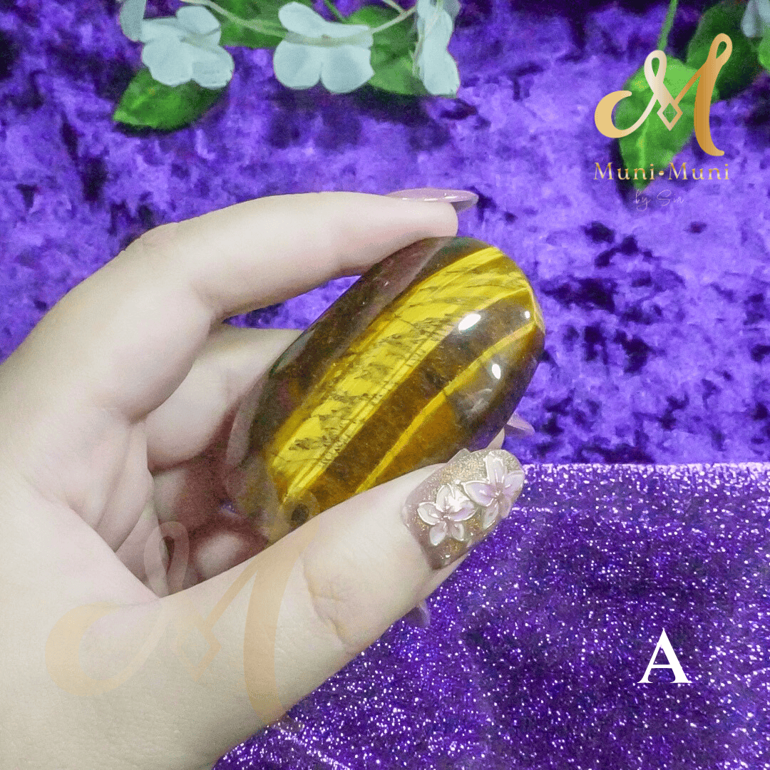 Tiger's Eye Natural Crystal Palm Stone
