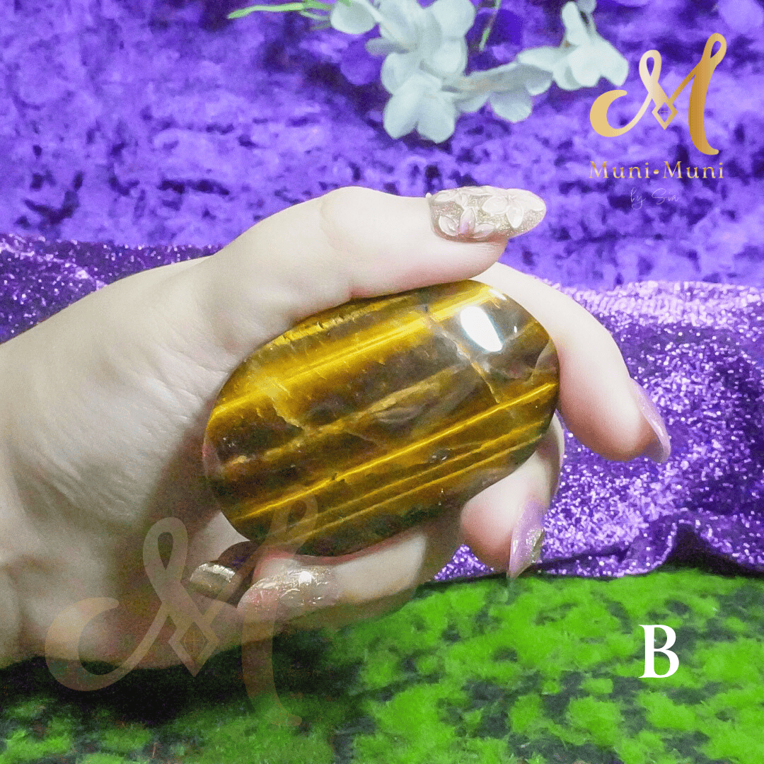 Tiger's Eye Natural Crystal Palm Stone